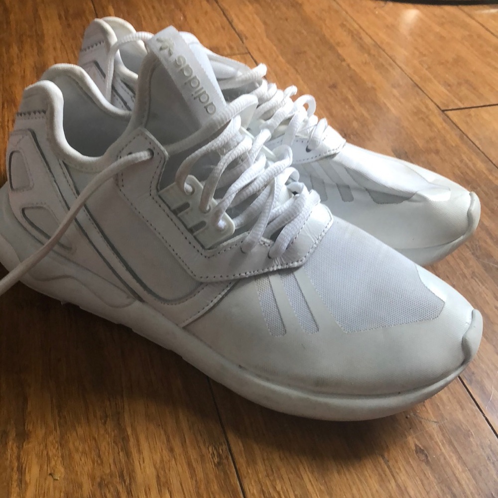 ADIDAS TUBULAR SNEAKERS
